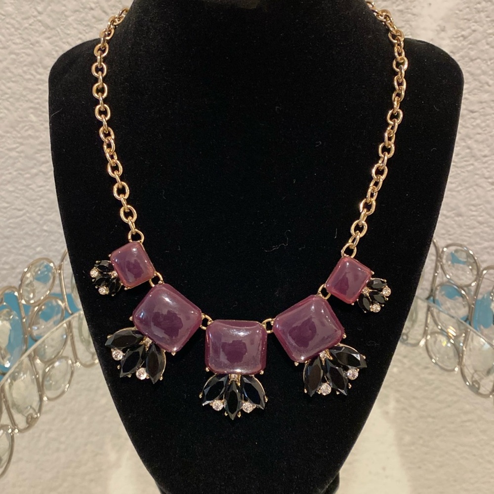 Statement necklace purple and black with rhinestones